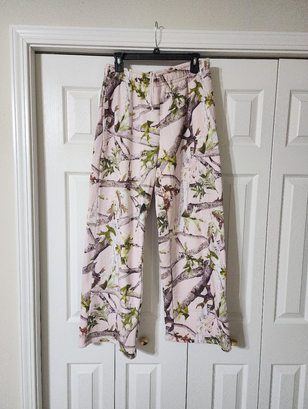 Pacsun Pink Camo Mid-Rise Boot Sweatpant